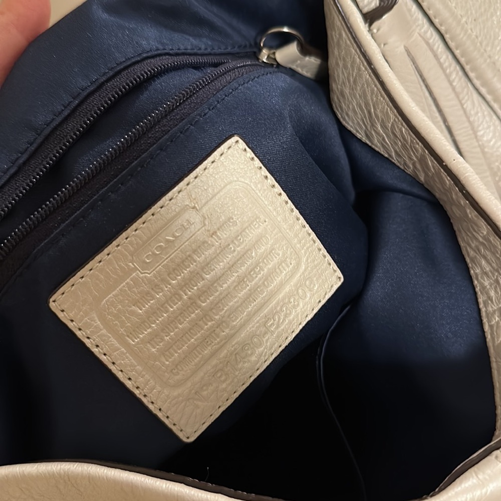 Coach Tote - Picture 7 of 7